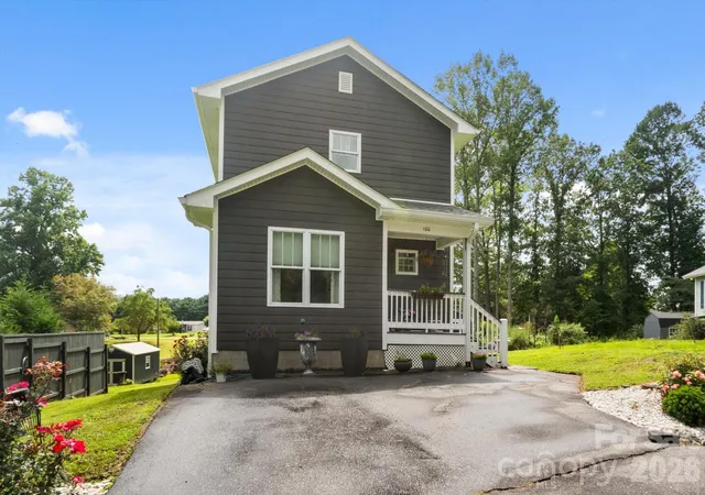 Single family home for sale at 100 Victoria Springs Dr, Flat Rock, NC 28731 | MLS# 4411140