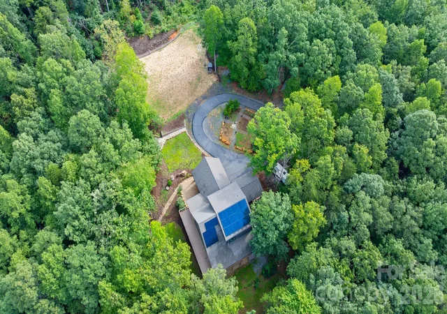 48th image of 3135 Laurel Heights Dr, Morganton, NC 28655 | MLS# 4411141