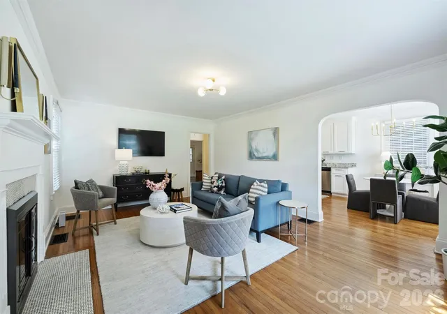 4th image of 1621 Morningside Dr, Charlotte, NC 28205 | MLS# 4411145