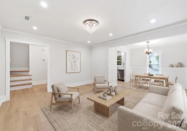 Photo 3 of Single family home for sale at 6900 Norchester Ct, Charlotte, NC 28227 | MLS# 4411149 | Listing updated on 2026-09-21