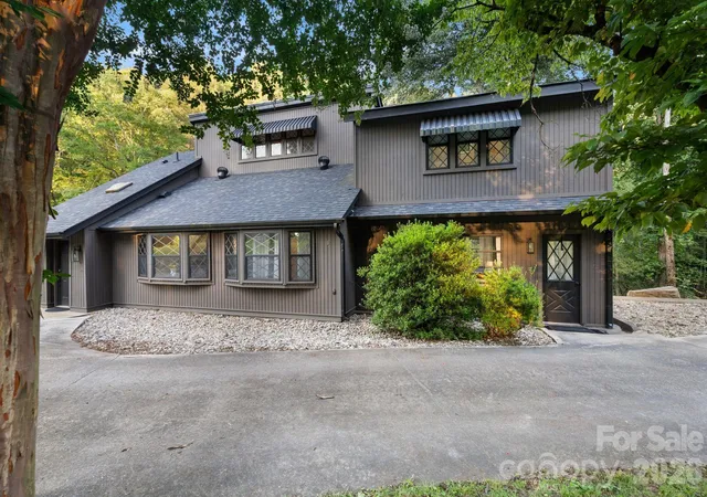 Photo 4 of Single family home for sale at 1754 Lake Tahoma Rd, Marion, NC 28752 | MLS# 4411166 | Listing updated on 2026-08-13