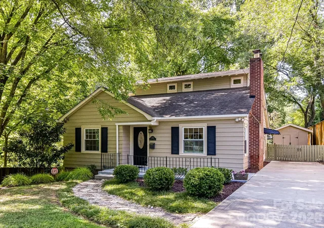 2nd image of 1824 Chestnut Ave, Charlotte, NC 28205 | MLS# 4411171