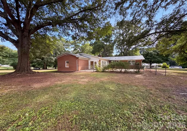 5th image of 1077 Allendale Cir, Rock Hill, SC 29732 | MLS# 4411185