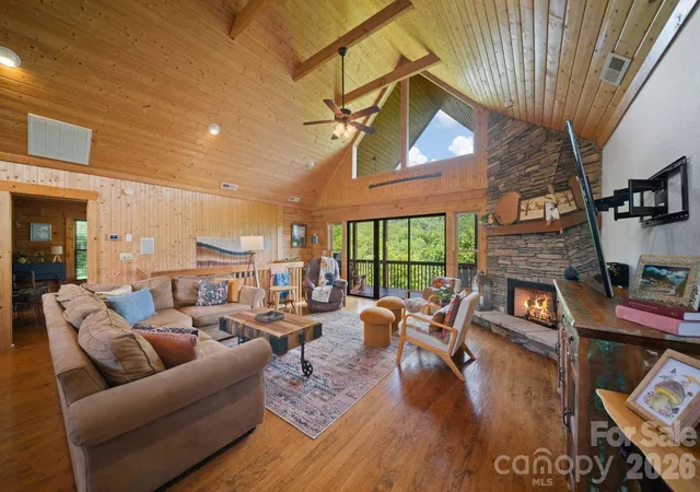 3rd image of 417 Garden Ln, Lake Lure, NC 28746 | MLS# 4411192