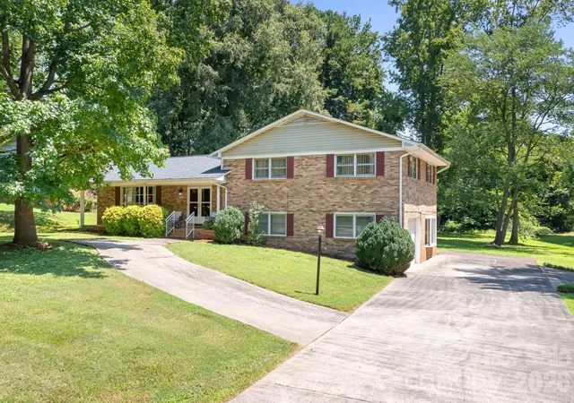 1st image of 1009 Springs Rd, Lincolnton, NC 28092 | MLS# 4411194