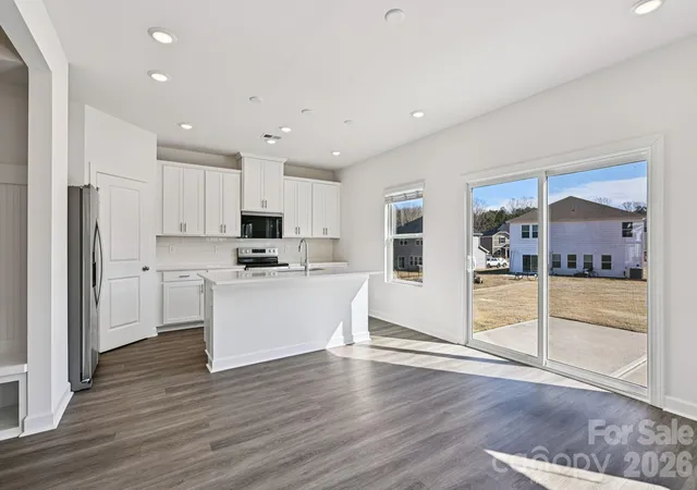 3rd image of 2306 Snapdragon Ct, Stanley, NC 28164 | MLS# 4411215