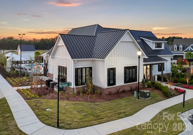 Photo 4 of Single family home for sale at 110 Northgate Blvd, Indian Trail, NC 28079 | MLS# 4411249 | Listing updated on 2026-10-05