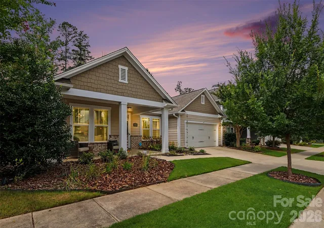 1st image of 402 Dudley Dr, Fort Mill, SC 29715 | MLS# 4411256