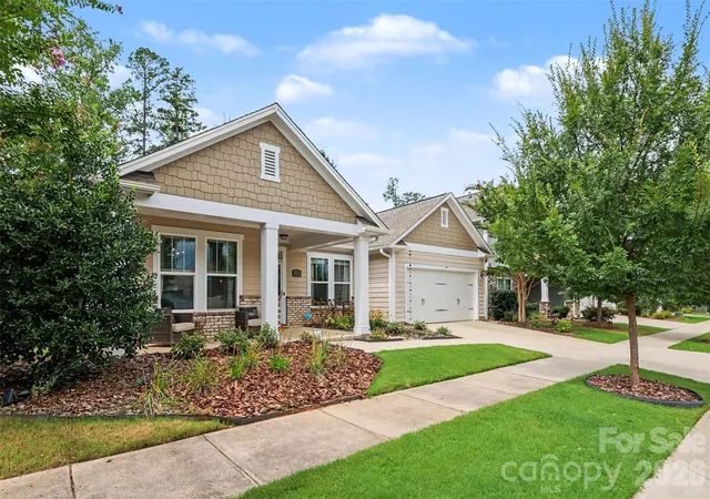 3rd image of 402 Dudley Dr, Fort Mill, SC 29715 | MLS# 4411256