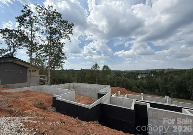 Photo 3 of Mansion for sale at 7061 Ridgeview Ln #15, Iron Station, NC 28080 | MLS# 4411270 | Listing updated on 2026-09-22