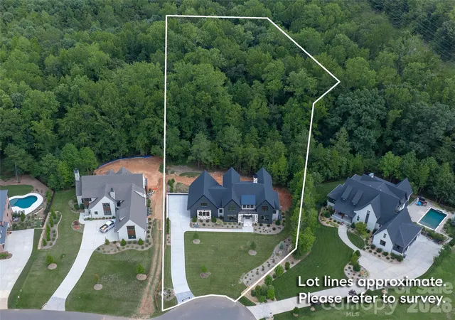 3rd image of 217 Crest Ct, Matthews, NC 28104 | MLS# 4411273