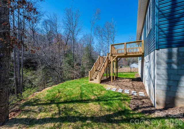2nd image of 1314 39th Street Cir Sw, Hickory, NC 28602 | MLS# 4411280