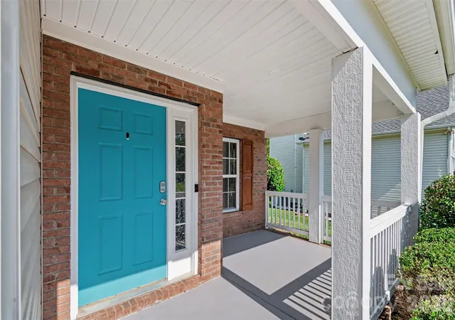 Photo 3 of Single family home for sale at 2133 Majestic Poplar Dr, Waxhaw, NC 28173 | MLS# 4411286 | Listing updated on 2026-10-03