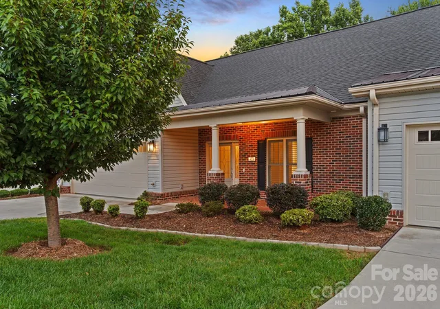 2nd image of 823 Iris Ln, Newton, NC 28658 | MLS# 4411296
