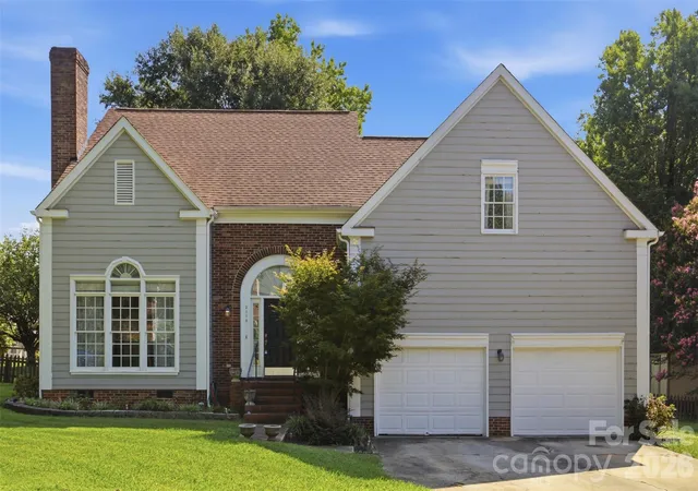 2nd image of 3110 Ivy Creek Rd, Gastonia, NC 28056 | MLS# 4411311