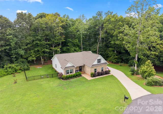 5th image of 3229 Creek Bend Ct, Sherrills Ford, NC 28673 | MLS# 4411324