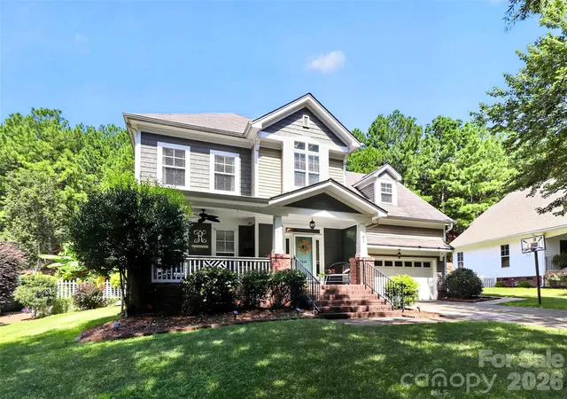 Photo 4 of Sale Pending at 7336 Cascading Pines Dr, Fort Mill, SC 29708 | MLS# 4411335 | Listing updated on 2026-09-07