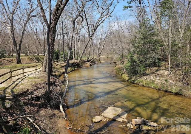 2nd image of 194 Long Ridge Dr, Lake Lure, NC 28746 | MLS# 4411336