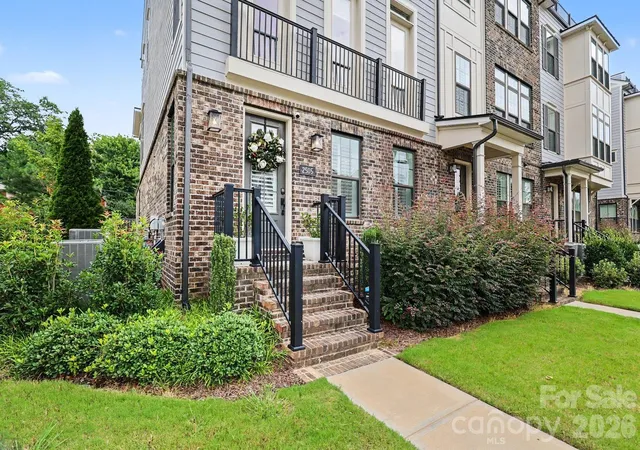38th image of 2505 Kenmore Ave, Charlotte, NC 28204 | MLS# 4411346