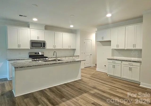 Photo 2 of Townhouse for sale at 10615 Audubon Ridge Dr, Cornelius, NC 28031 | MLS# 4411354 | Listing updated on 2026-08-13