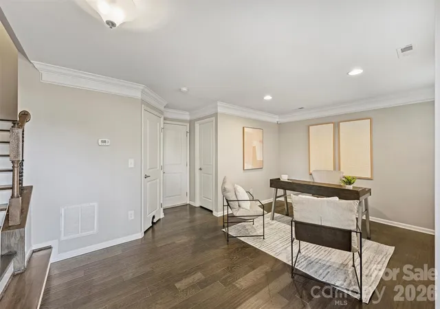 Photo 3 of Townhouse for sale at 1317 Queen Lyon Ct, Charlotte, NC 28205 | MLS# 4411356 | Listing updated on 2026-08-19