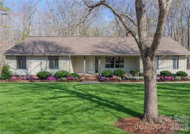 1st image of 682 Cecil St, Thomasville, NC 27360 | MLS# 4411361
