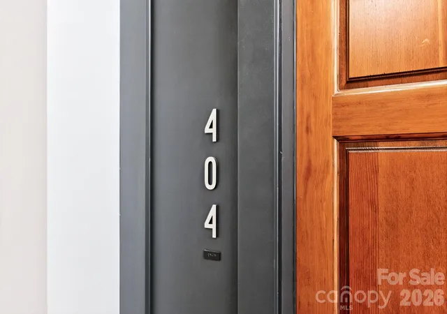 2nd image of 55 S Market St #404, Asheville, NC 28801 | MLS# 4411363