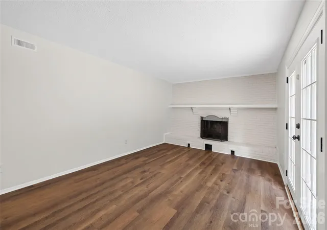 Photo 2 of Single family home for sale at 9524 Robert Burns Ct, Charlotte, NC 28213 | MLS# 4411368 | Listing updated on 2026-08-08