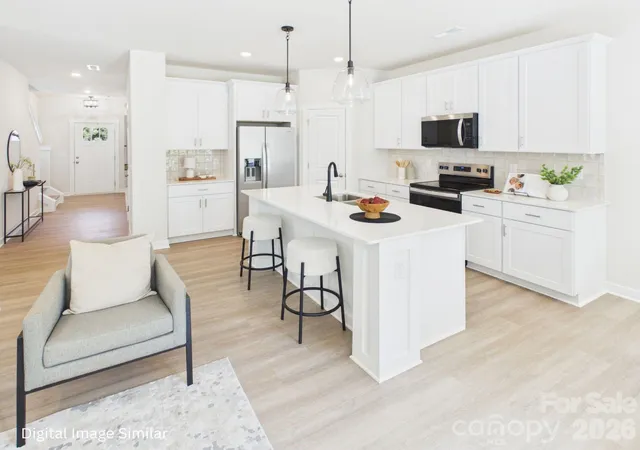 Photo 3 of Townhouse for sale at 105 N Dilling St #05, Kings Mountain, NC 28086 | MLS# 4411371 | Listing updated on 2026-09-18