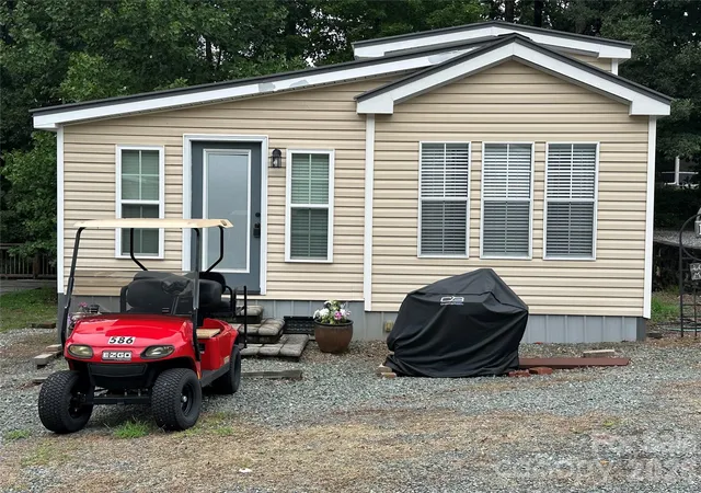 2nd image of 108 Hummingbird Cir, New London, NC 28127 | MLS# 4411380