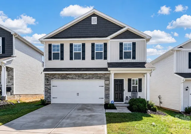 2nd image of 5223 Belstone Ln, Charlotte, NC 28215 | MLS# 4411383