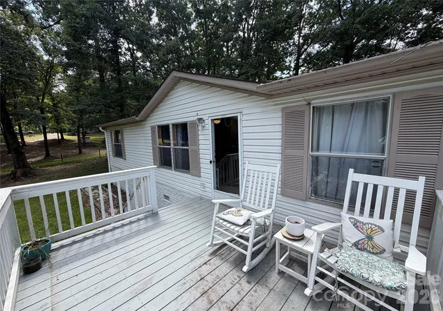 Photo 2 of Single family home for sale at 32139 Blakley Dr, Albemarle, NC 28001 | MLS# 4411385 | Listing updated on 2026-09-01