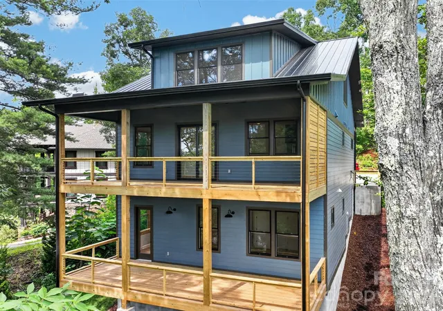 2nd image of 27 Denali Dr, Asheville, NC 28806 | MLS# 4411393