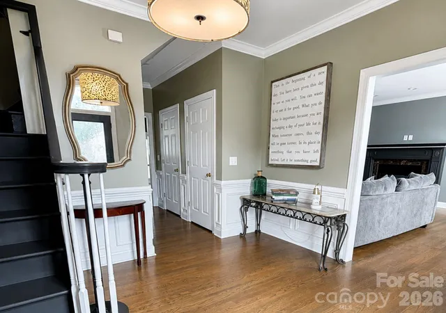 2nd image of 4215 3rd St Nw, Hickory, NC 28601 | MLS# 4411420