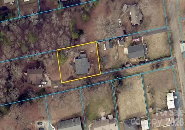 Photo 4 of Single family home for sale at 620 Peigler St NW, Concord, NC 28027 | MLS# 4411422 | Listing updated on 2026-09-26