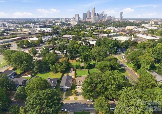 Photo 4 of Single family home for sale at 227 Sylvania Ave, Charlotte, NC 28206 | MLS# 4411430 | Listing updated on 2026-08-31