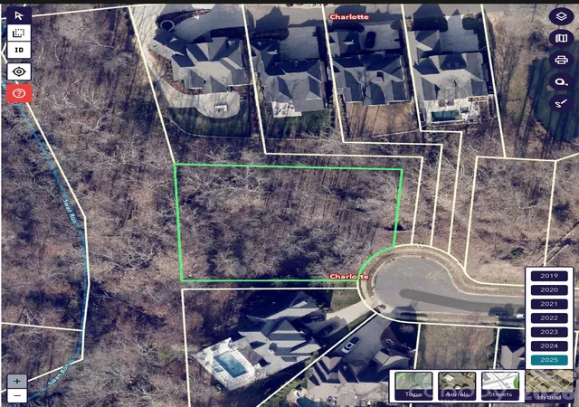 1st image of 1024 Dacavin Dr, Charlotte, NC 28226 | MLS# 4411466