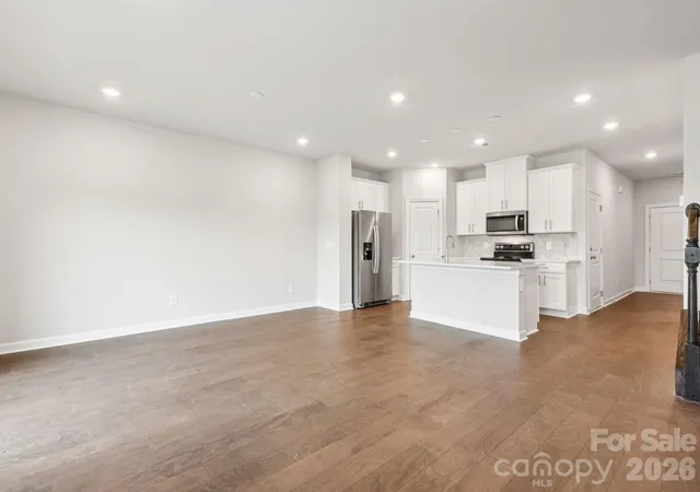5th image of 9041 Foggy Brook Loop, Charlotte, NC 28216 | MLS# 4411468