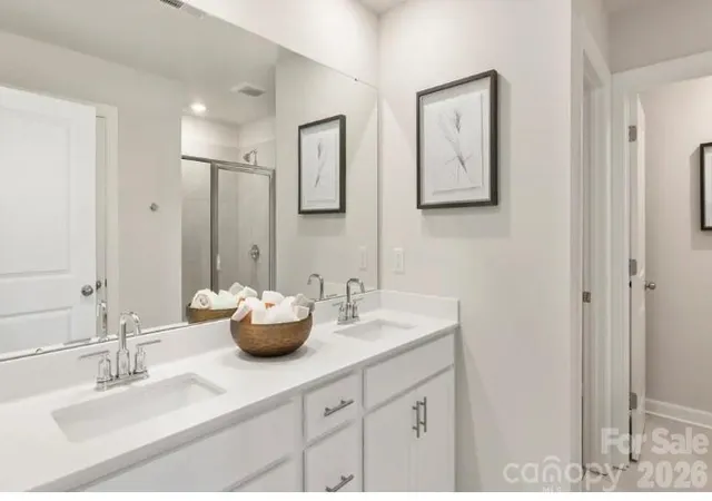 5th image of 2618 Celestial Dr, Newton, NC 28658 | MLS# 4411477