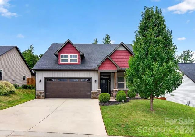 Photo 3 of Single family home for sale at 214 Water Leaf Dr, Weaverville, NC 28787 | MLS# 4411485 | Listing updated on 2026-08-09