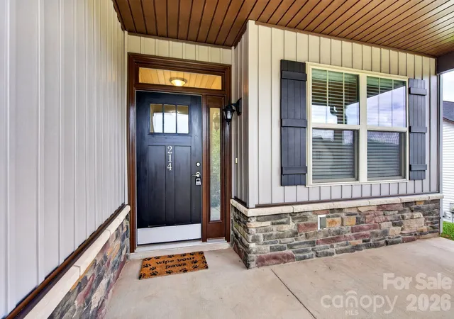 Photo 4 of Single family home for sale at 214 Water Leaf Dr, Weaverville, NC 28787 | MLS# 4411485 | Listing updated on 2026-08-09