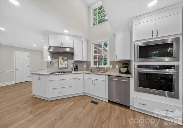 Photo 3 of Single family home for sale at 2721 Tara Dr, Monroe, NC 28112 | MLS# 4411487 | Listing updated on 2026-10-08