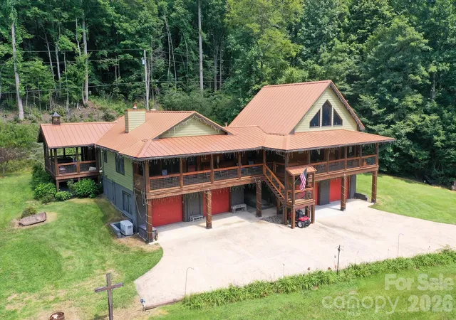 Photo 1 of Single family home for sale at 2533 Coopers Crk Rd, Bryson City, NC 28713 | MLS# 4411492 | Listing updated on 2026-09-03