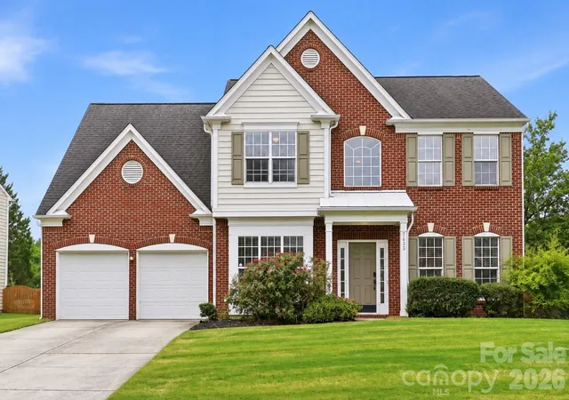 Photo 2 of Single family home for sale at 7633 Rathburn Ln, Charlotte, NC 28277 | MLS# 4411493 | Listing updated on 2026-09-29