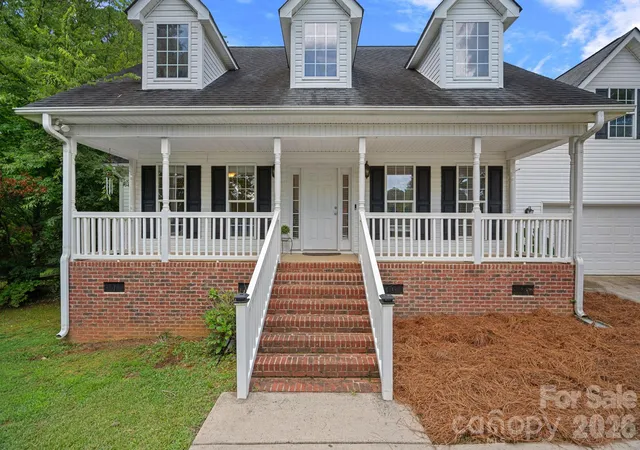 Photo 2 of Sale Pending at 9801 Joe Kerr Rd, Waxhaw, NC 28173 | MLS# 4411505 | Listing updated on 2026-08-25