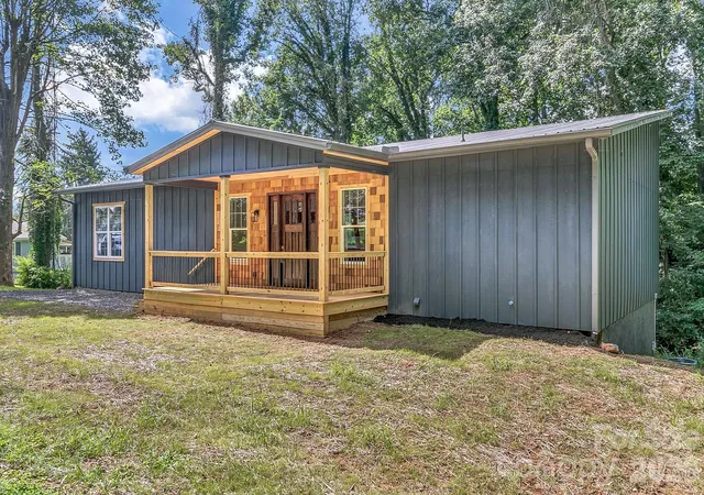 2nd image of 19 Green Valley Rd, Asheville, NC 28806 | MLS# 4411506