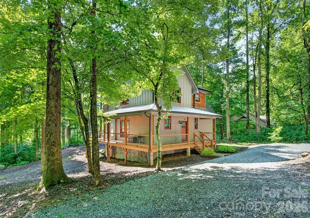 Photo 37 of Single family home for sale at 43 Clinchfield Gap Rd, Marion, NC 28752 | MLS# 4411515 | Listing updated on 2026-08-27