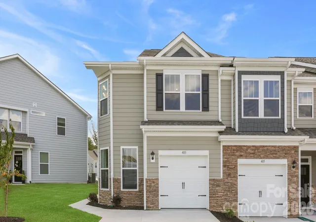 1st image of 398 Creekview Rd, Hendersonville, NC 28792 | MLS# 4411520