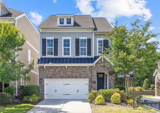 Single family home for sale at 10702 Endhaven Village Dr, Charlotte, NC 28277 | MLS# 4411525