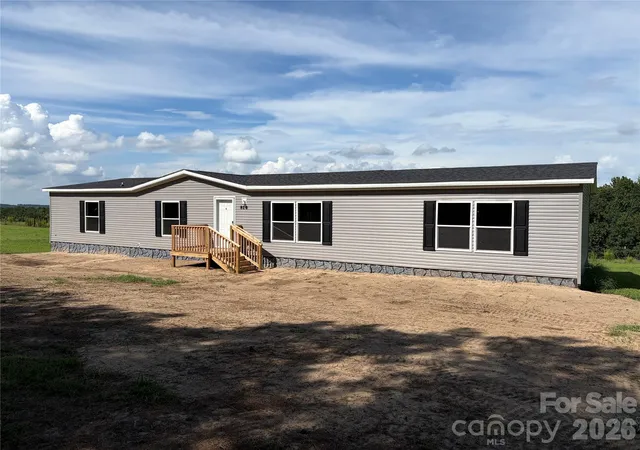 Photo 1 of Single family home for sale at 816 Hough St, Mount Croghan, SC 29727 | MLS# 4411530 | Listing updated on 2026-08-13
